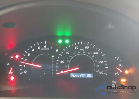 2008 Toyota Camry Le z USA, uszkodzony, nr VIN 4T4BE46K58R028005